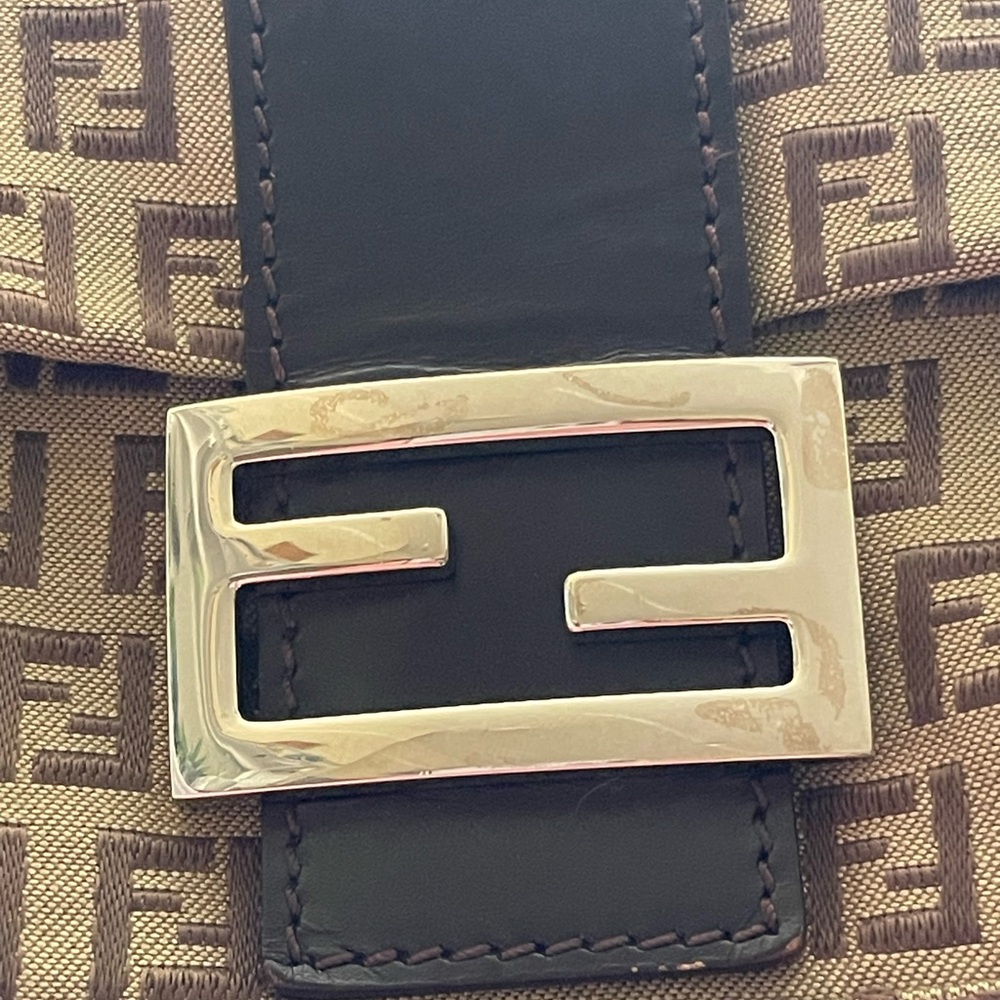 Fendi MAMMA BAGUETTE CLOTH HANDBAG - Picture 8 of 10